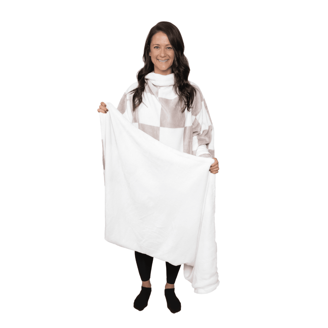 Snuggie® Reversible - Cream Checker