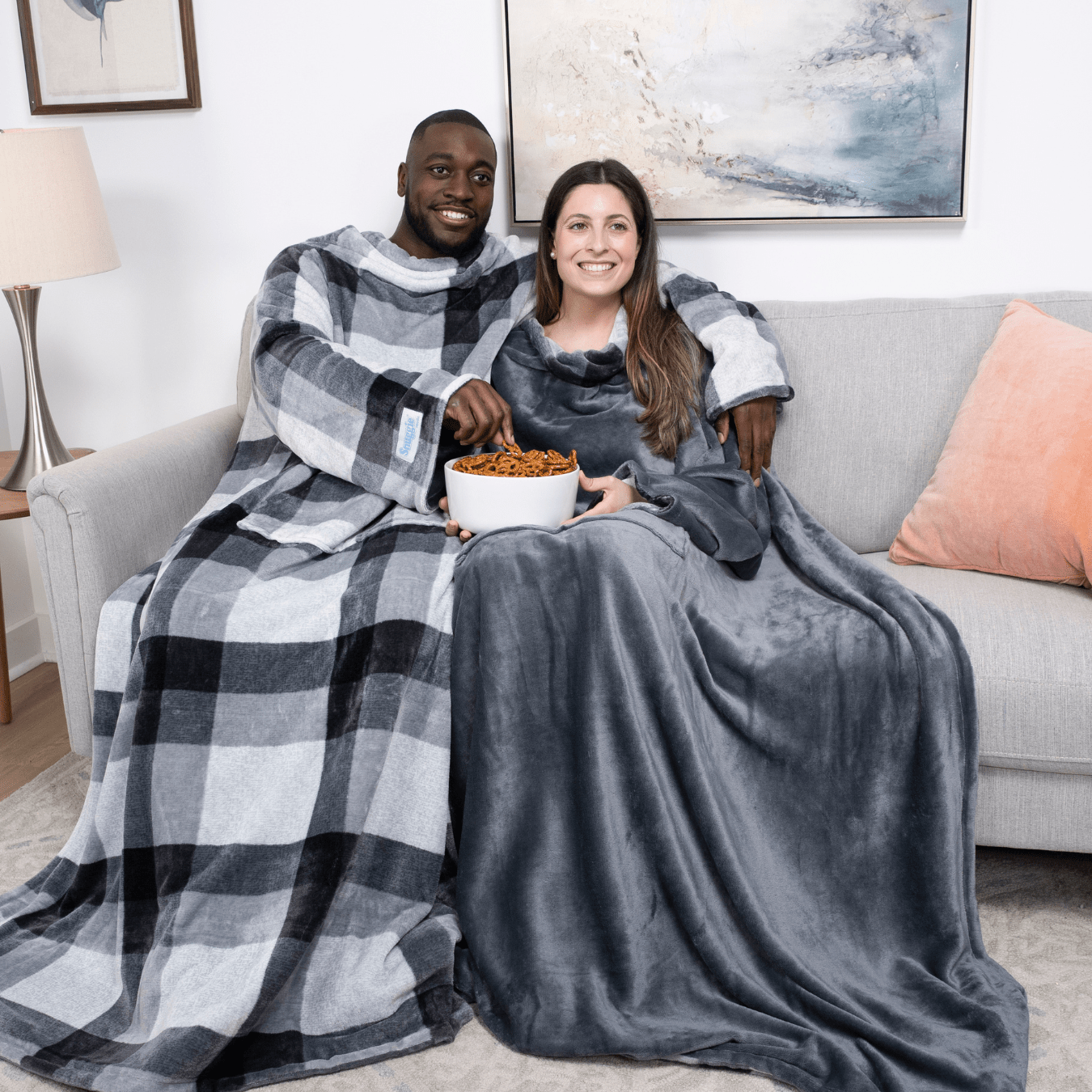 Snuggie® Reversible - Grey and Plaid